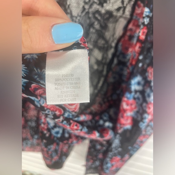 Almost Famous Black Lace Floral Print Open Front Kimono S Women’s EUC - Picture 4 of 8